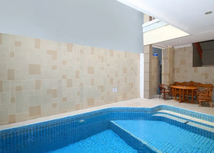 Airy Kartika Plaza Gang Melati 1 Bali